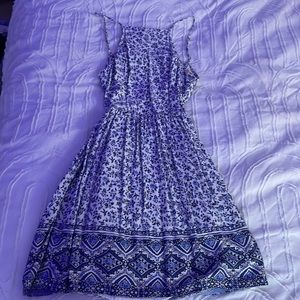 A white a blue XS Hollister teen/girl casual dress